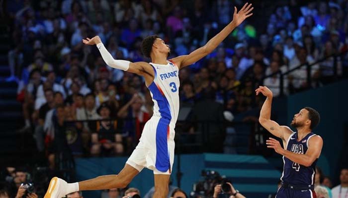 Basket Olimpiade 2024: Curry On Fire AS Rebut Emas Usai Atasi Prancis